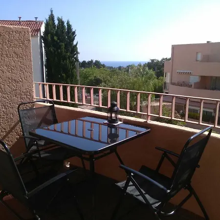Le Cosi باندول